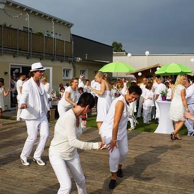 Sommerfest 2017 - Pompös in Weiß 